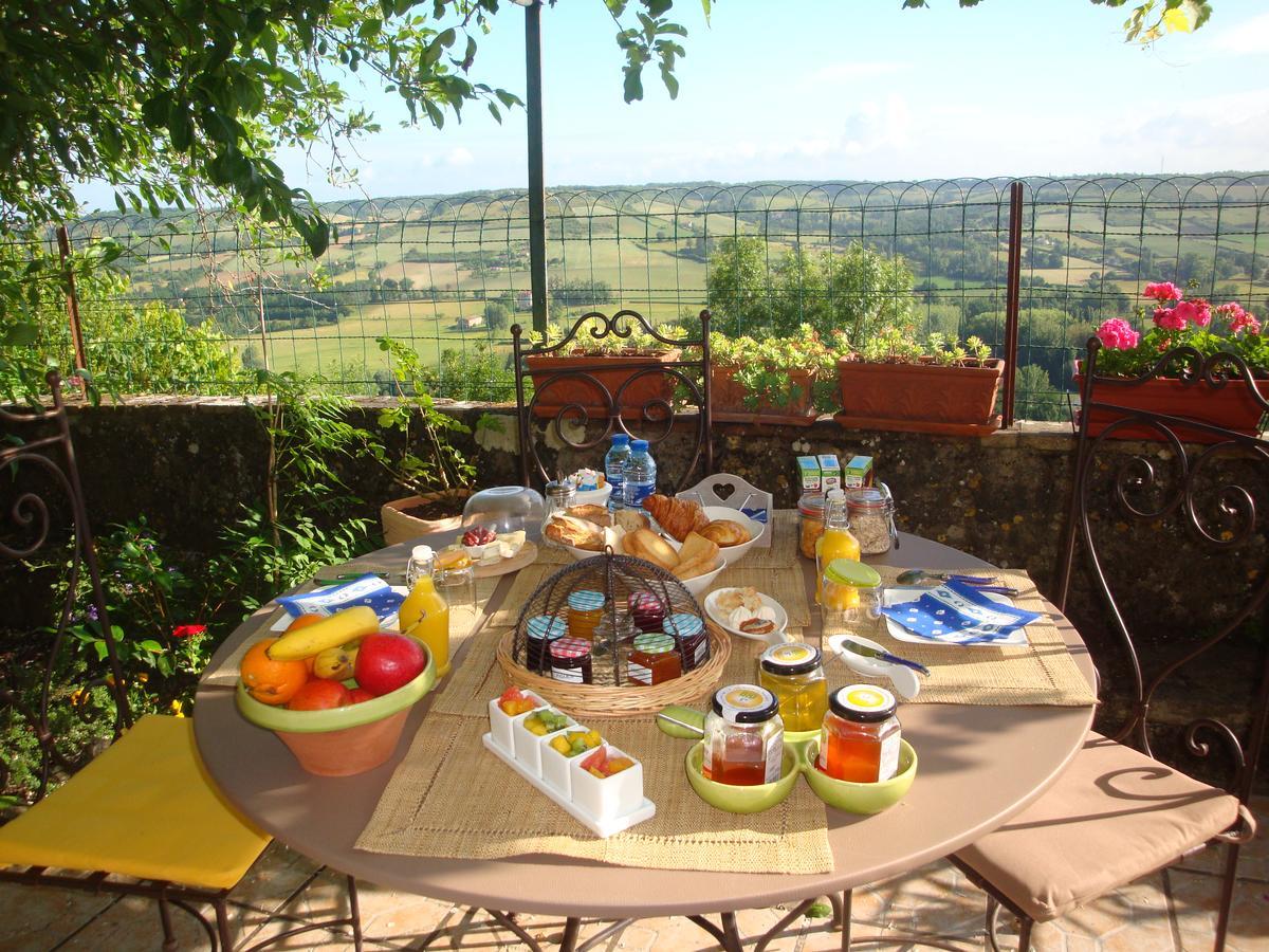 D'Ici Et D'Ailleurs Bed & Breakfast Cordes-sur-Ciel Exterior photo